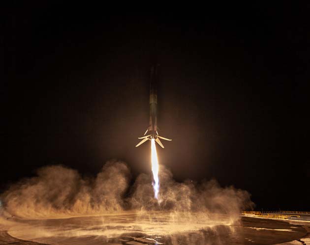 The lift-off of SpaceX’s Falcon 9 from an air force base in California. (Source: Official SpaceX/Flickr)
