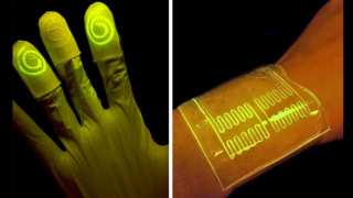 Researchers have found that the hydrogel’s mostly watery environment helps keep nutrients and programmed bacteria alive and active. When the bacteria reacts to a certain chemical, the bacteria are programmed to light up, as seen on the left. 